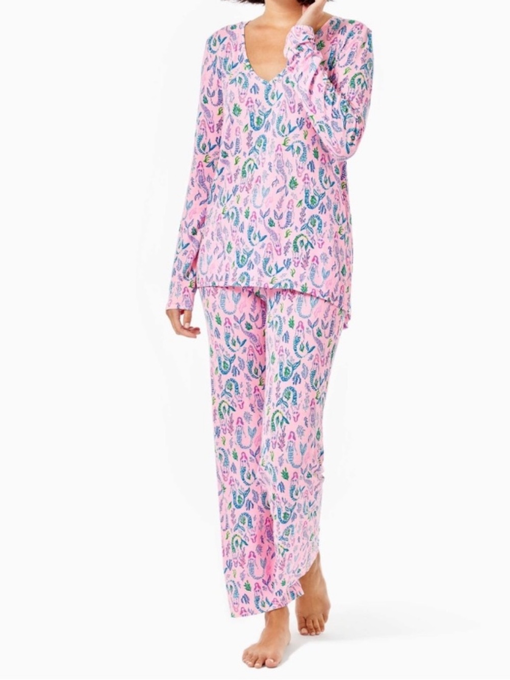 Set! Lilly Pulitzer Mermaid Pink Girls Night Out Pajama Top & Pants. Sk2